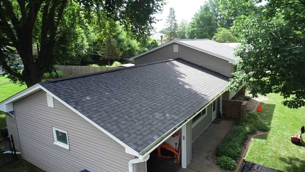 roof shingle installation Montgomery IL